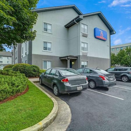 Studio 6 Duluth Ga Near Gas South District Exterior foto